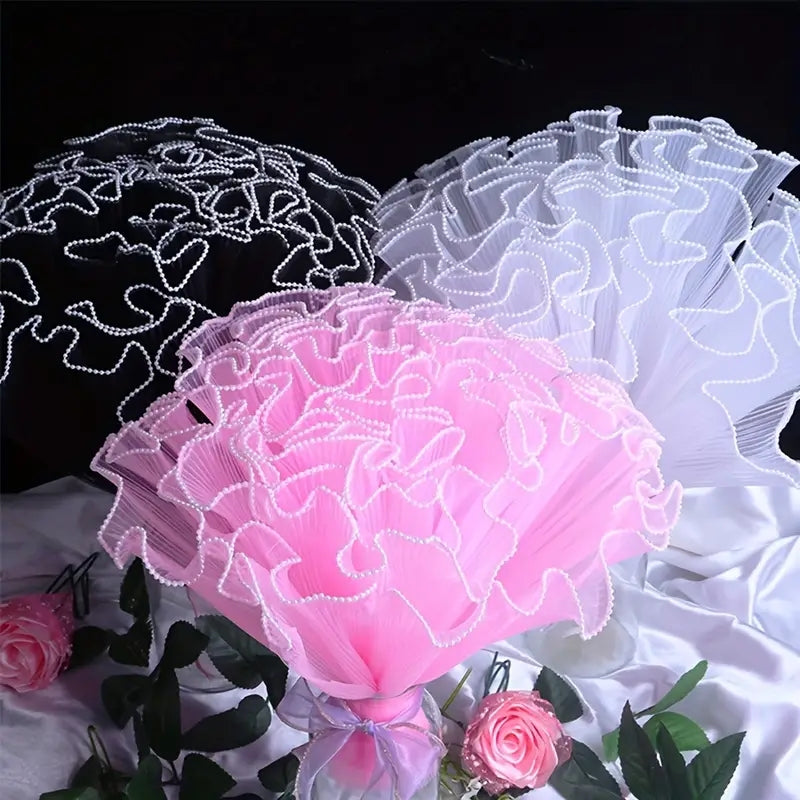 Malla Floral Plisada con Borde de Perlas
